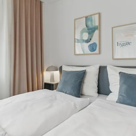 Deluxe Apartment In Bielefeld City Mit Parkplatz Und Balkon Buitenkant foto