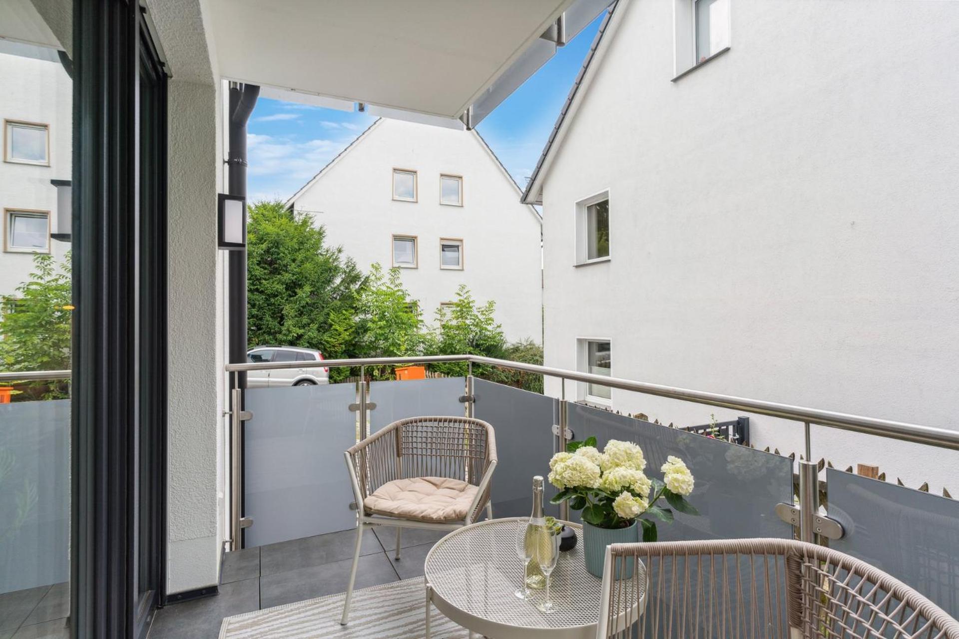 Apartment Deluxe In Mit Parkplatz Und Balkon *